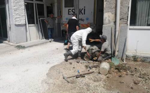 ESKİ su altında kalan pasaja anında müdahale etti