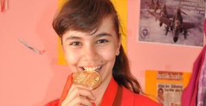 Eskişehir'in altın kızı