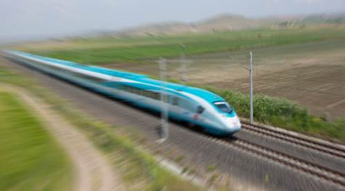 Eskişehir - İstanbul hızlı trenle bir saate inecek!