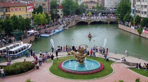 Eskişehir 1 milyar TL'yi geçti!