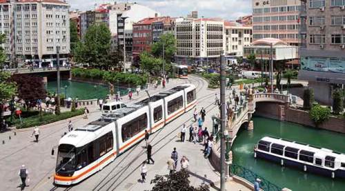 Eskişehir adeta yerli dizi gibi