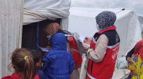 Eskişehir Alpu'daki çadır kentlere ziyaret