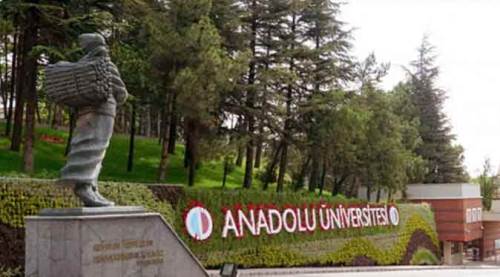 Eskişehir Anadolu Üniversitesi kampüsünde intihar!