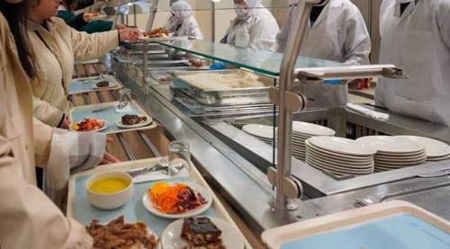 Eskişehir Anadolu Üniversitesi'ndeki yemek zammı olay oldu!