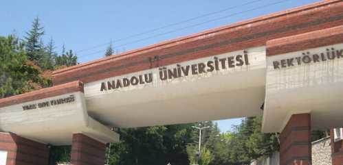 Eskişehir Anadolu Üniversitesi'nden flaş boykot kararı 