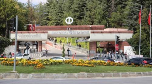 Eskişehir Anadolu Üniversitesi öğrencisi birincilikle gururlandırdı