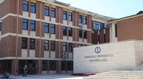 Eskişehir Anadolu Üniversitesi sözleşmeli personel alacak