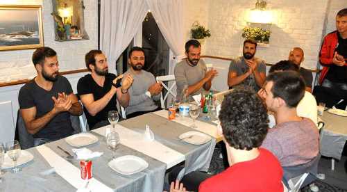 Eskişehir Basket yemekte bir araya geldi