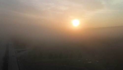 Eskişehir beyaza büründü: Sabah sisi trafiği etkiledi