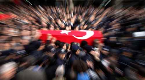 Eskişehir bir kez daha şehidine ağlıyor