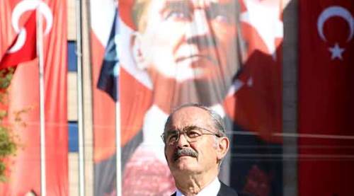 Eskişehir Büyükşehir Belediye Başkanı Büyükerşen'den 10 Kasım mesajı