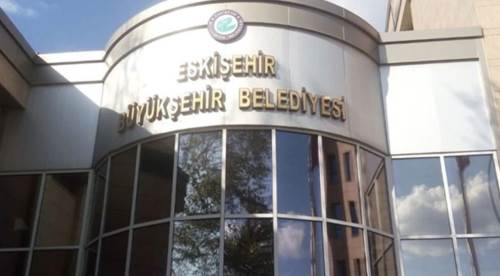 Eskişehir Büyükşehir'in paylaşımına Adana'dan Es Es'li cevap