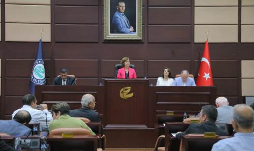 Eskişehir Büyükşehir'in planlarına AK Parti'den ret oyu!