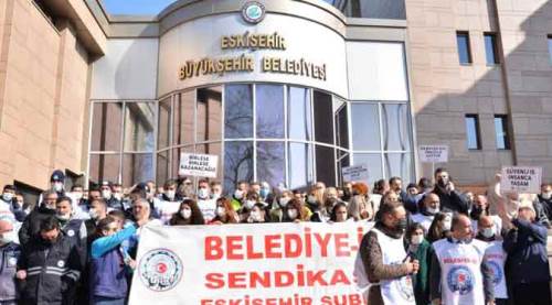 Eskişehir Büyükşehir önünde eylem!