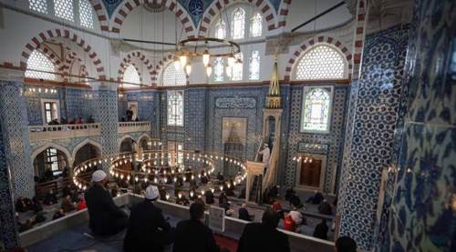 Eskişehir camilerinden bu bayram hutbesi yankılandı