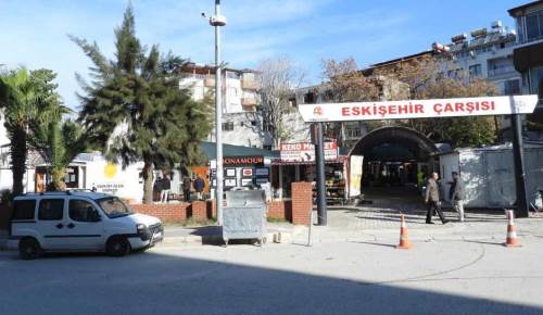 Eskişehir Çarşısı Hatay'a can oluyor! 