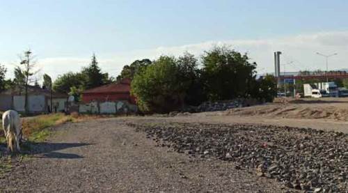 Eskişehir Çevre Yolu kenarında aynı manzara