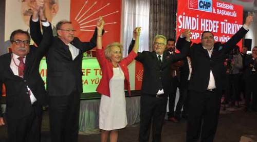 Eskişehir CHP'de demokrasi şöleni!
