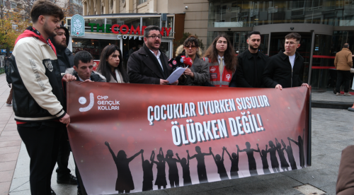 Eskişehir CHP Gençlik Kolları MESEM uygulamasını protesto etti!