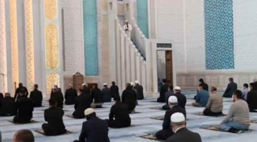 Eskişehir cuma namazı saati kaçta? 18 Eylül 2020