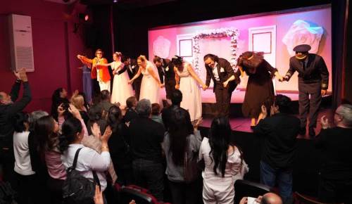 Eskişehir'de “Kendime Kıyamam” prömiyerde ayakta alkışlandı