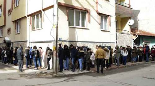 Eskişehir'de "kurs" kuyruğu!