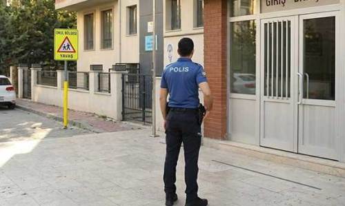 Eskişehir'de "okul polisi" uygulaması yeniden hayata geçmeli!
