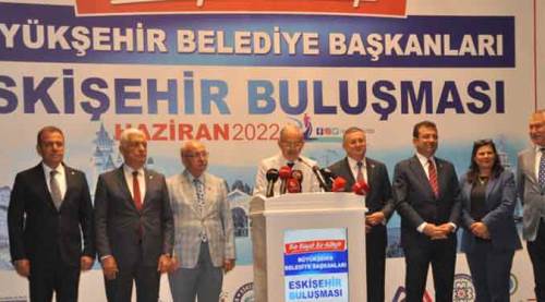 Eskişehir'de "projeler kasten engelleniyor" çıkışı!