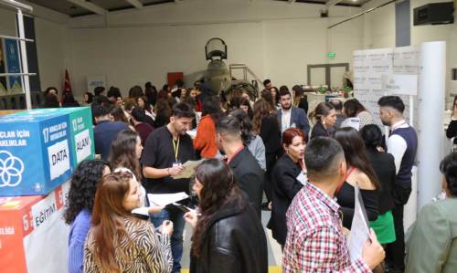 Eskişehir'de "sokak hayvanları ve çocuklar" için bir araya geldiler