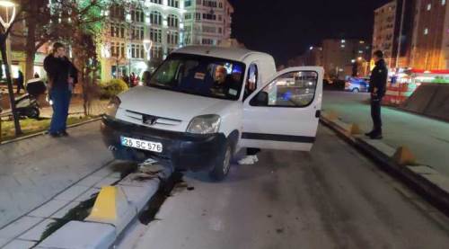 Eskişehir'de "trafik krizi" yaratan kaza!