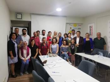 Eskişehir'de 'yüz okuma teknikleri' semineri