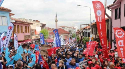 Eskişehir’de 1 Mayıs ayrışması!
