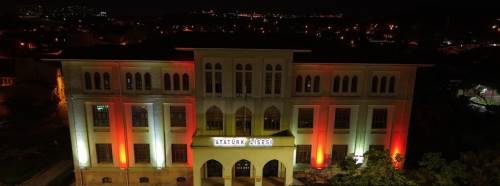 Eskişehir’de 116 yıllık tarih! Atatürk’ün izini taşıyan lise geleceği yetiştiriyor