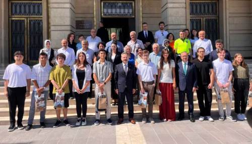 Eskişehir'de 12 öğrenci ilk 100'e girdi: İşte başarılı isimler...