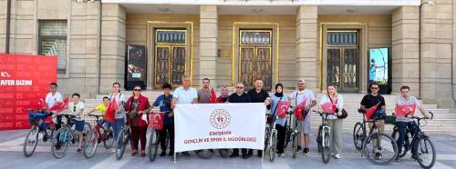 Eskişehir'de 15 Temmuz için pedal çevirdiler