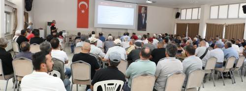Eskişehir'de 150 çiftçiye tarım ilacı eğitimi verildi