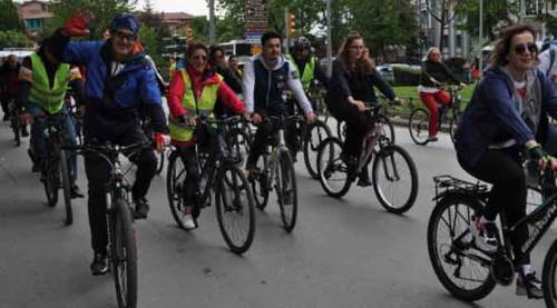 Eskişehir'de 19 Mayıs'ı pedal çevirerek kutladılar