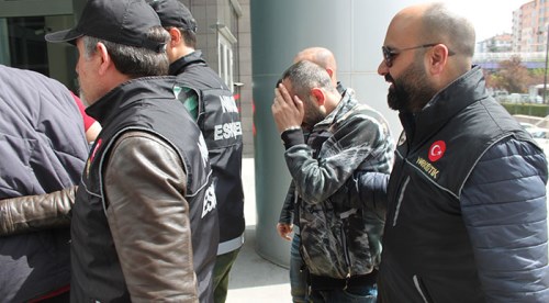 Eskişehir'de 2 kişi uyuşturucudan yakalandı
