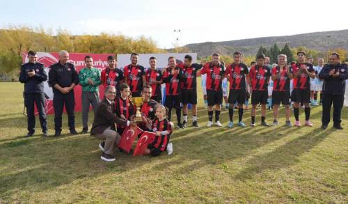 Eskişehir'de 2025 Cumhuriyet Kupası Futbol Turnuvası sona erdi