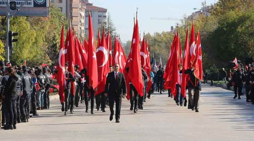 Eskişehir'de 29 Ekim coşkuyla kutlandı