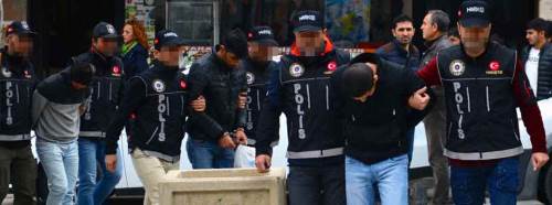 Eskişehir'de 4 uyuşturucu taciri tutuklandı
