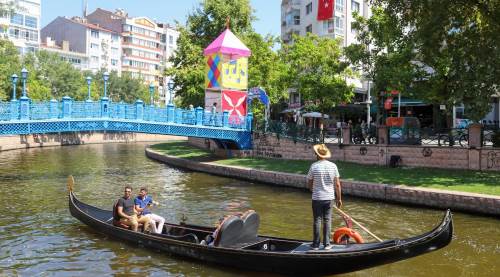 Eskişehir’de 5 gün sürecek festival bugün başlıyor! İşte Porsuk Festivali programı