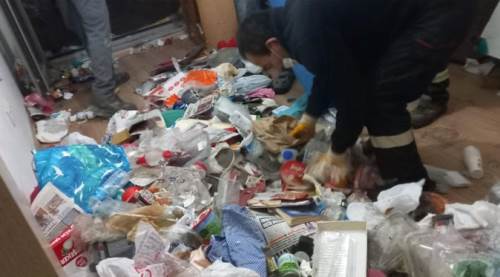 Eskişehir'de 5 milyonluk evden 50 ton çöp çıktı