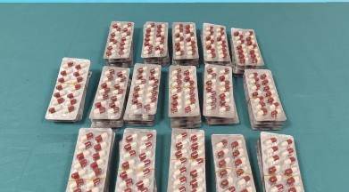  Eskişehir'de 885 adet sentetik hap ele geçirildi