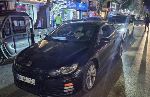 Eskişehir’de abartı egzoz denetiminde ortalık karıştı: Sürücü gözaltında