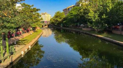 Eskişehir'de acil önlem gerekiyor: Porsuk Çayı bir gün...