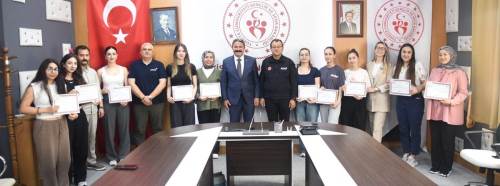 Eskişehir'de AFAD gönüllüsü öğrenciler sertifikalarını aldı
