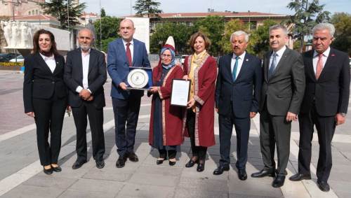 Eskişehir’de Ahilik Haftası kutlandı! Yılın Ahileri ödüllerini aldı