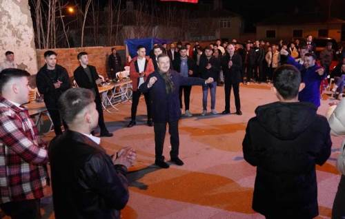 Eskişehir'de Ahmet Ataç 19 genci askere uğurladı