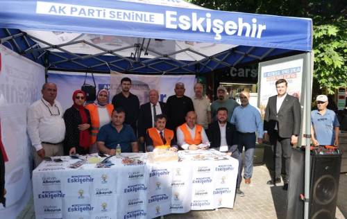 Eskişehir'de AK Parti 8 farklı noktada vatandaşla buluşuyor